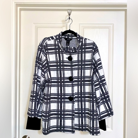 Ali Miles - Plus Size 3/4 Sleeve Brushed Knit Plaid Mock Neck Jacket - Picture 1 of 4
